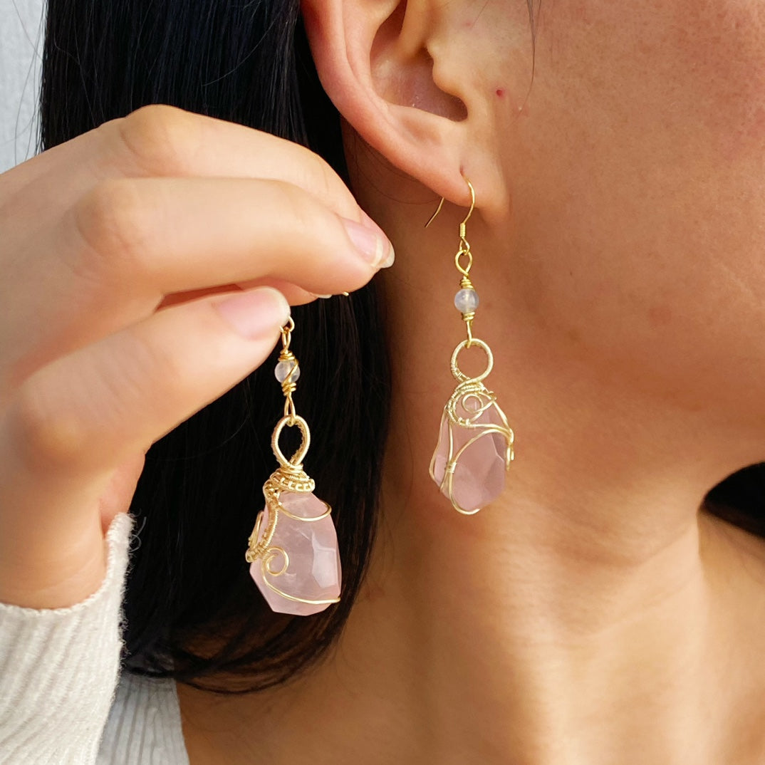 Unlock the Power of Rose Quartz: Love, Healing, and Energy